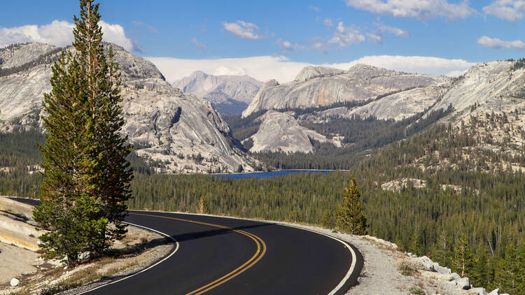 Tioga Pass, California