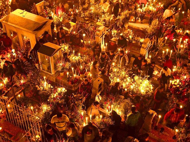 La Alumbrada en Mixquic