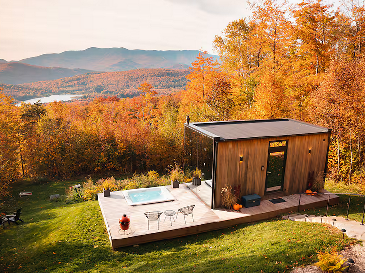 These are the top fall travel trends for 2025, according to Airbnb