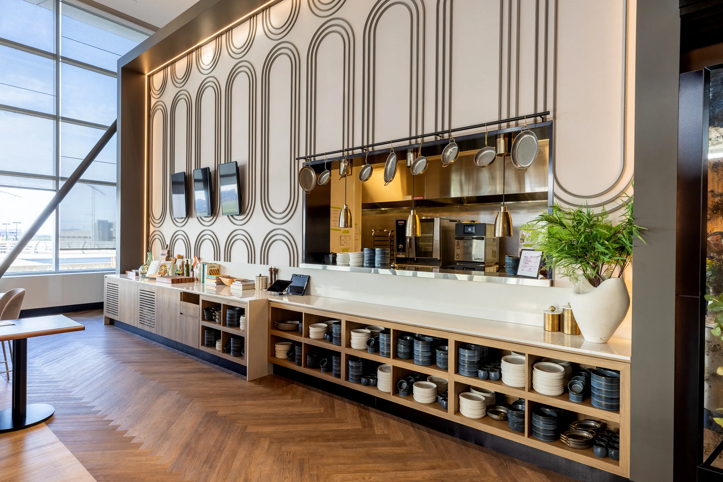 Aspire AMEX Lounge