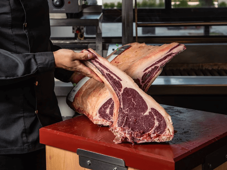 Valdebebas, nuevo destino imprescindible para comer en Madrid una de las mejores carnes del mundo