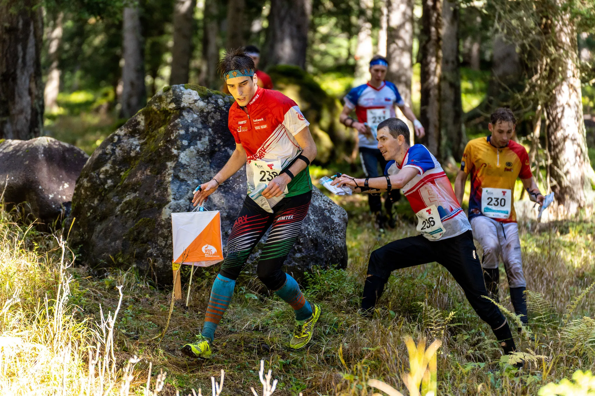 People orienteering