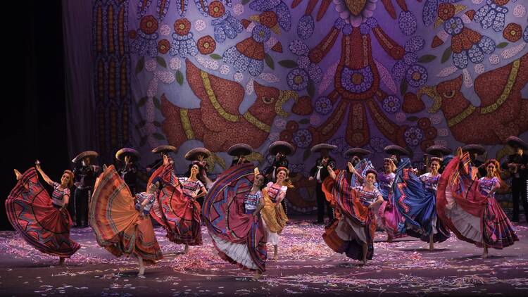Ballet Folklórico de México celebra a Amalia Hernández en el Palacio de Bellas Artes