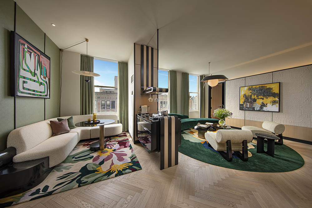 penthouse suite w union square