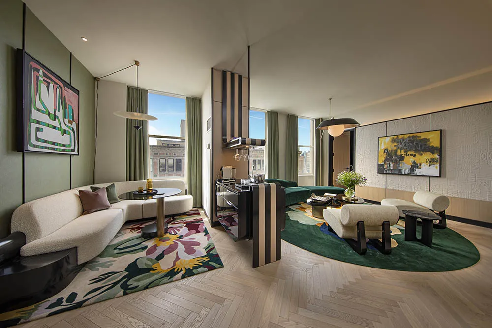 penthouse suite w union square