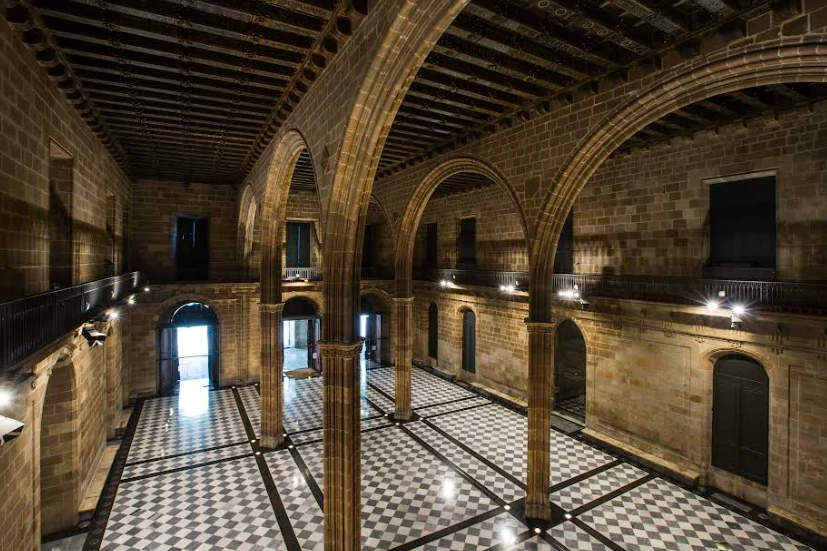 Cambra de Comer&ccedil; de Barcelona, llotja de mar