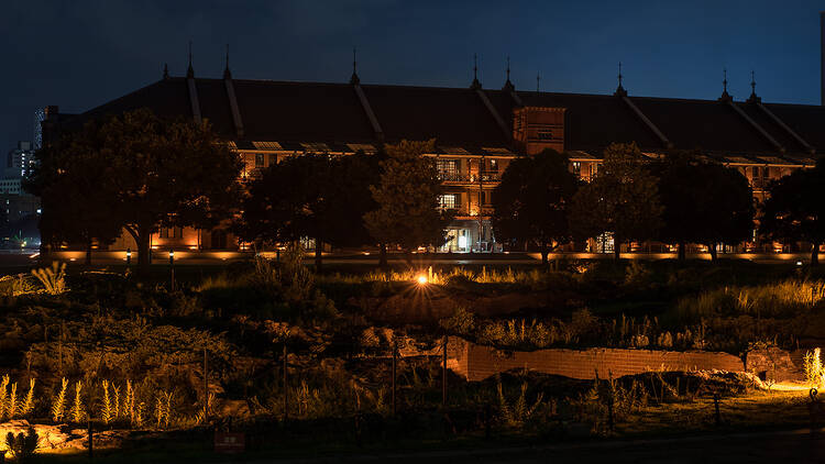 旧横浜港駅プラットホーム