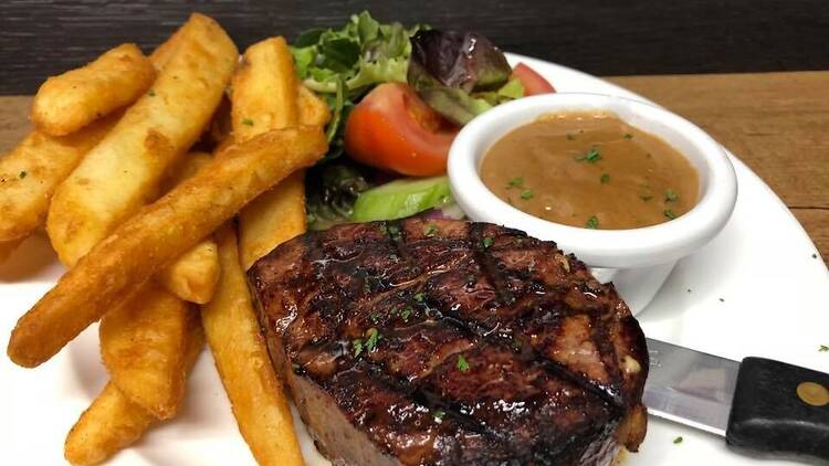 Bill's Bar and Grill