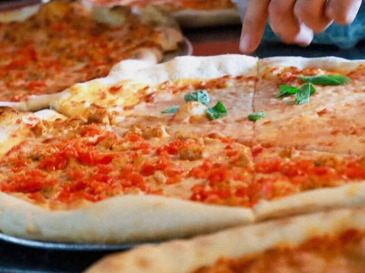 Feeling hungry? NY Slice Pizza officially lands in Parkhurst