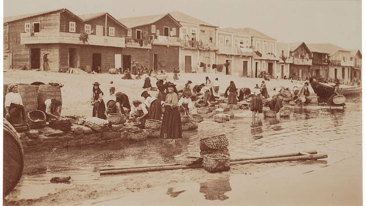 “O que elas viram, o que nós vemos. Fotógrafas amadoras em Portugal, 1860–1920” “O que elas viram, o que nós vemos. Fotógrafas amadoras em Portugal, 1860–1920”