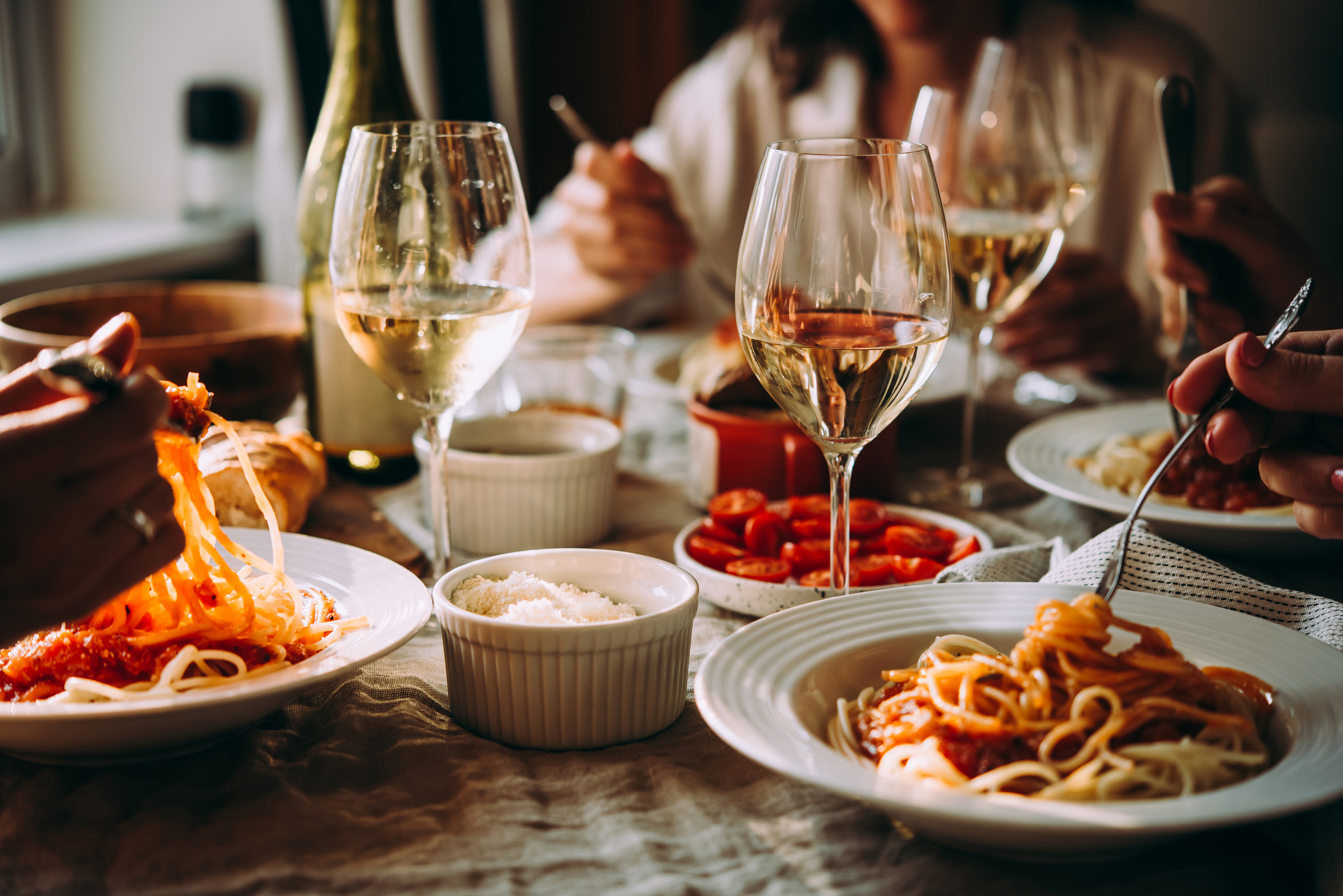 You can get free wine at 15 popular NYC Italian restaurants next week-here's how
