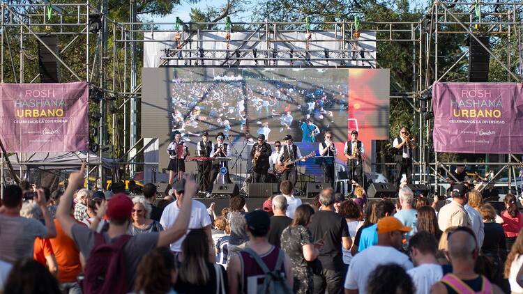 Live Music, Food & Workshops at “Rosh Hashaná Urbano”