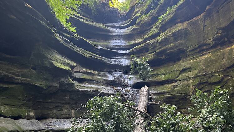 A waterfall at Starved Rock State park.