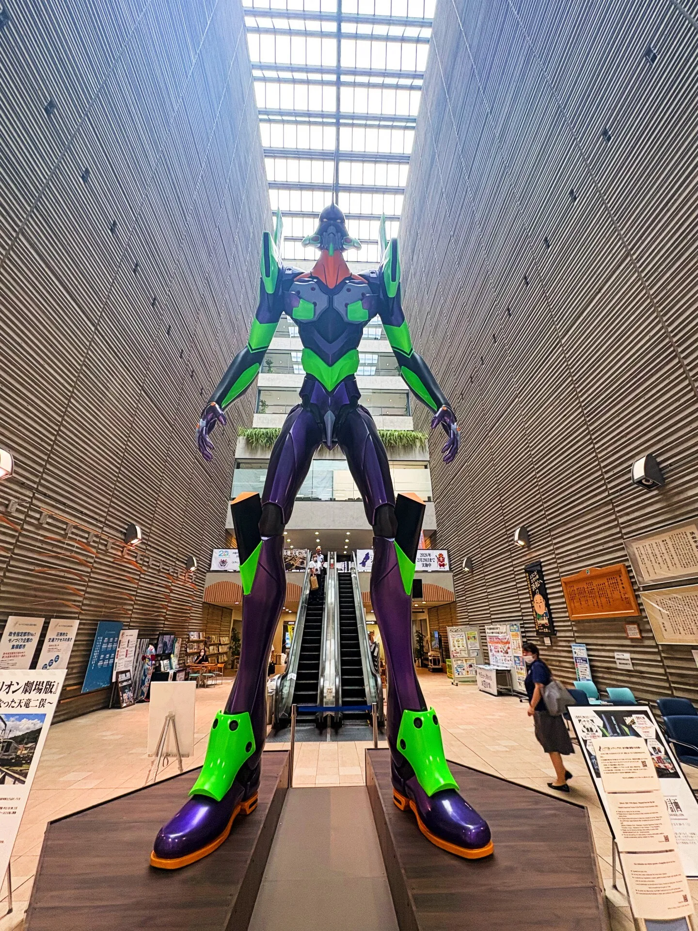 Unit-01 statue