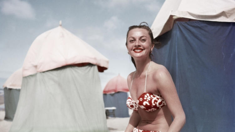Deauville, Francia, agosto de 1951. Robert Capa, International Center of Photography / Magnum Photos Deauville, Francia, agosto de 1951. Robert Capa, International Center of Photography / Magnum Photos