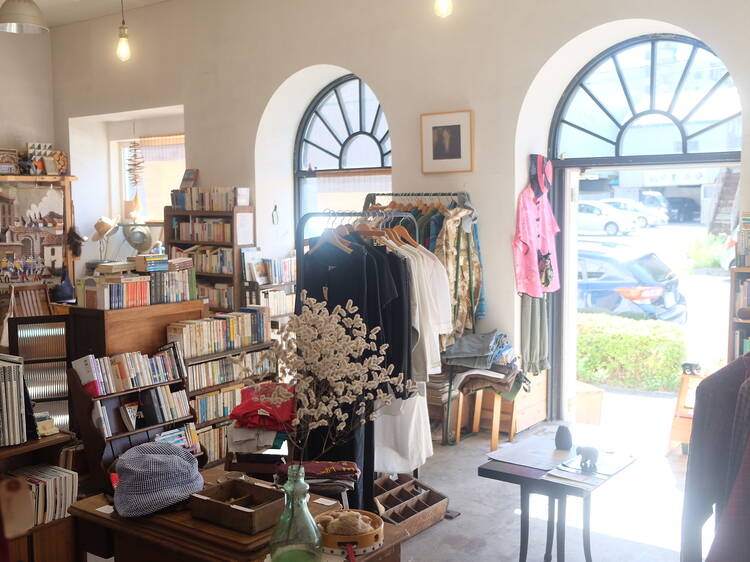 忘れられぬ一冊を見つける。 忘れられぬ一冊を見つける。