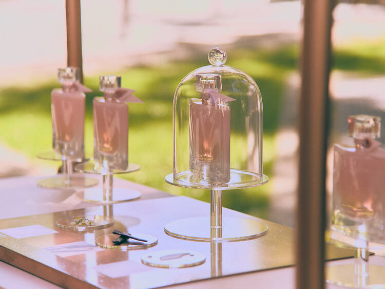 Apuntad el sitio y la hora