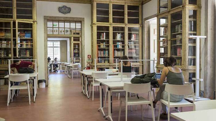 Biblioteca Palácio Galveias