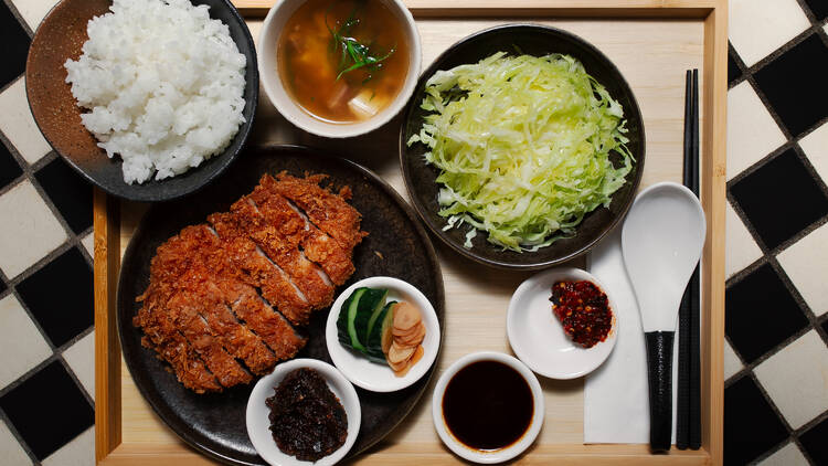 Lunch set at Bones