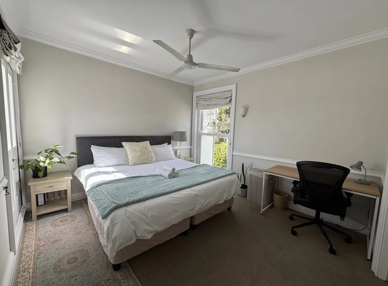 Cape Coliving room