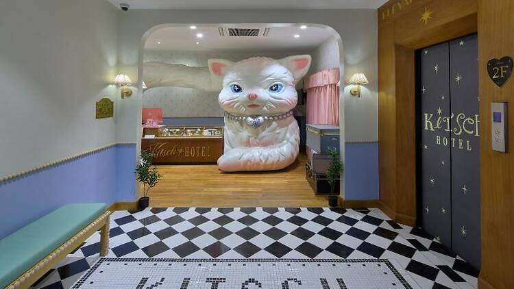 Kitsch Hotel