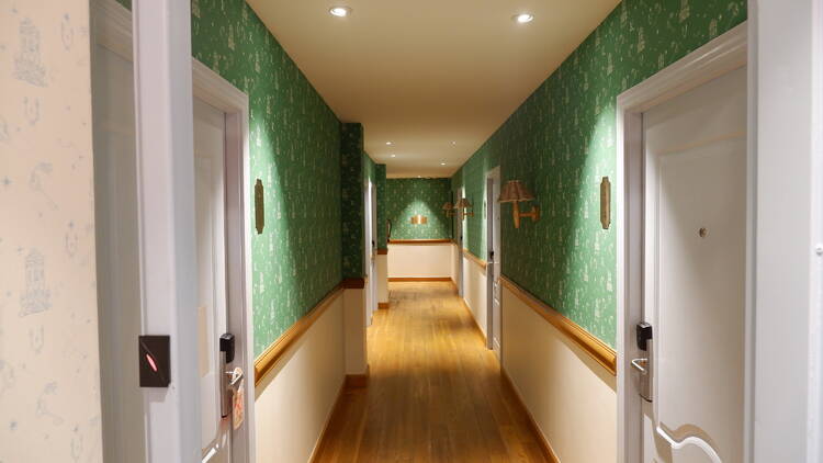 Kitsch Hotel