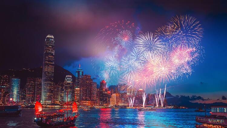 國慶煙花餐廳五：Aqua Luna 張保仔 遊船體驗