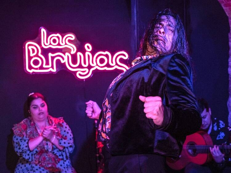 Un nuevo tablao flamenco en una cueva del Gótico ofrece una alternativa tranquila al turismo masivo de la zona
