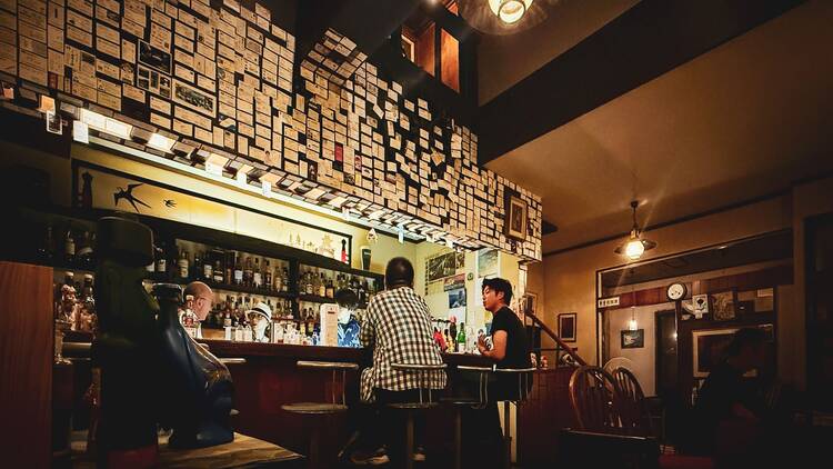 オリジナルカクテルに物語を重ねる。 オリジナルカクテルに物語を重ねる。