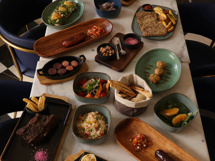 Aires Estoril has something new on the menu