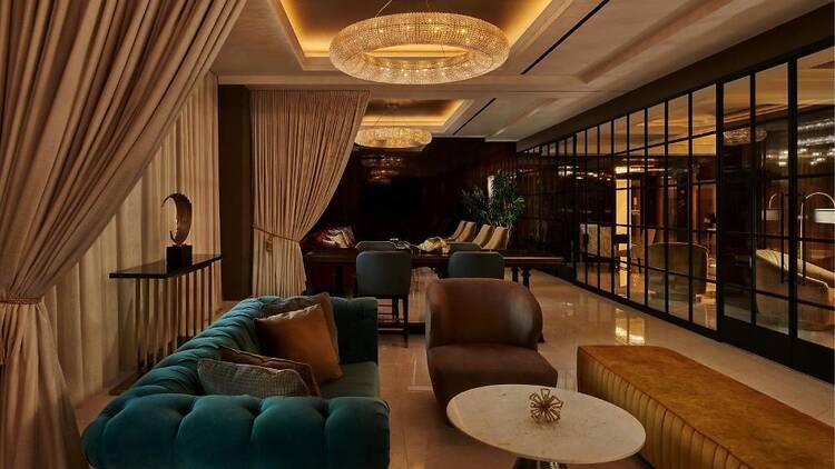 The LeSalle Chicago, Autograph Collection