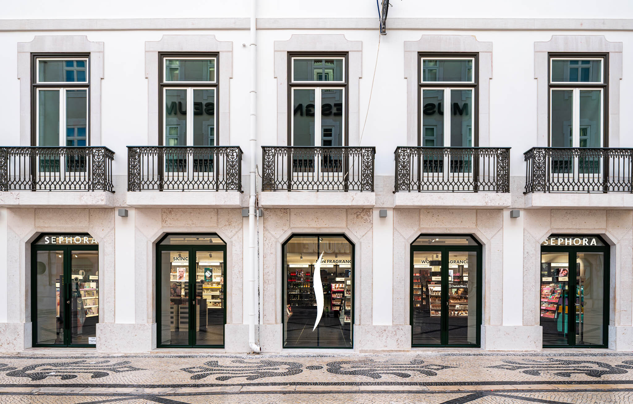 Sephora's First Street Store in Lisbon Opens in Historic Baixa District