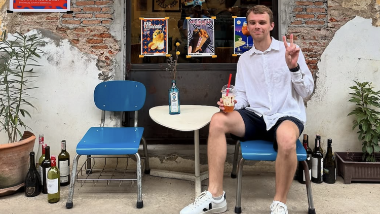 The vegan who knows Bangkok better than Grab