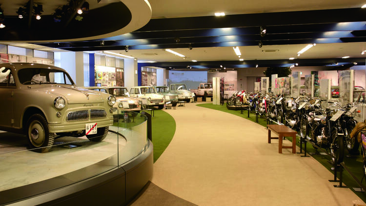 Suzuki Plaza