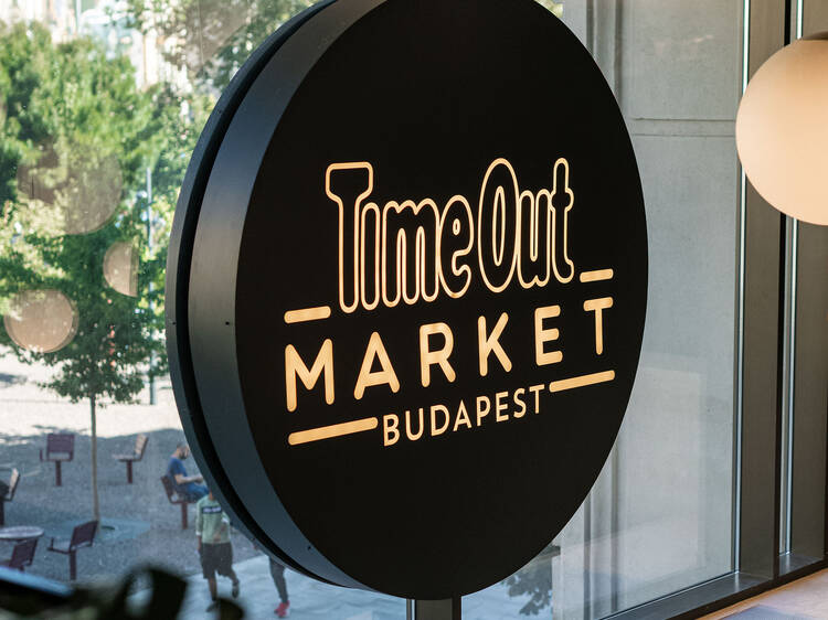 Új korszak kezdődött a belváros szívében: megnyílt a Time Out Market Budapest!