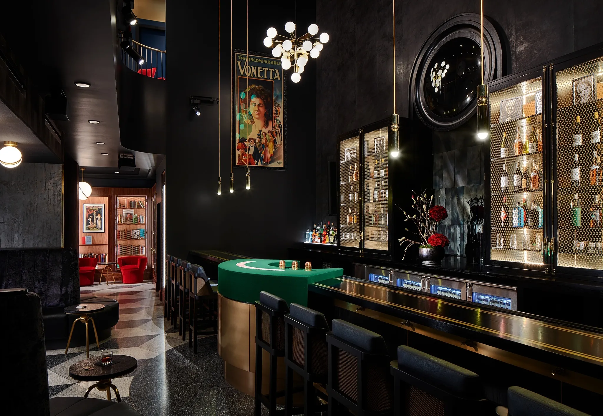A photograph of Chicago Magic Lounge's close-up magic bar