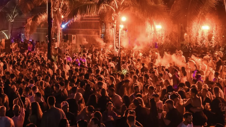 DJ Fka Mash beach takeover 