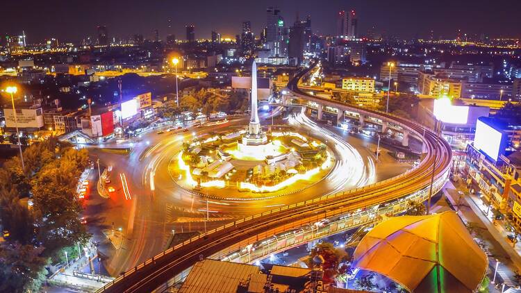 victory monument