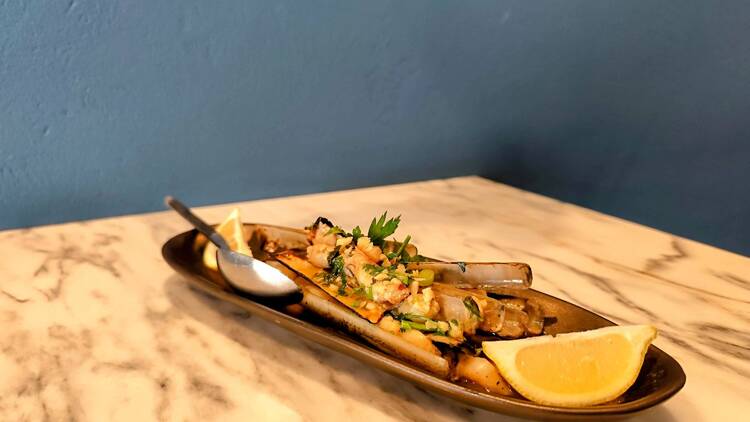 Lingueirão na brasa - Proua