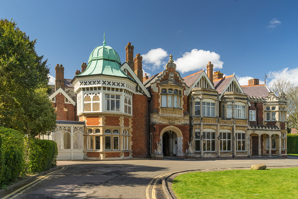 This town famous for WW2 history is one of the best day trips from London