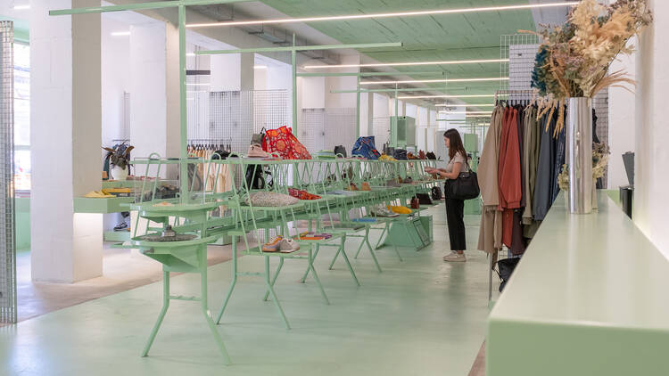 The Feeting Room Lx Factory