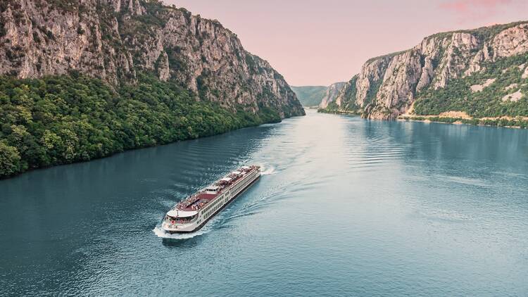 River cruise