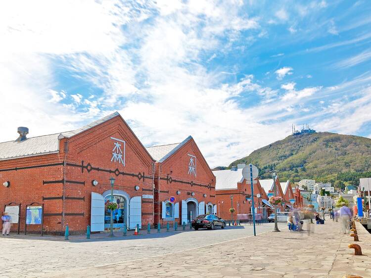 明治時代の倉庫で、今の函館を味わう。 明治時代の倉庫で、今の函館を味わう。