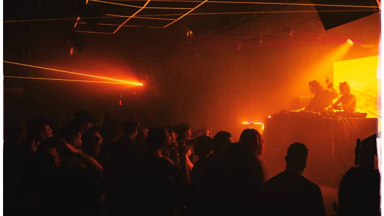 Viernes: (1 vez al mes) Óxido Dance Factory