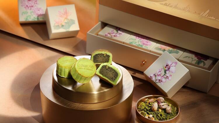 香港港麗酒店：首推迷你開心果月餅