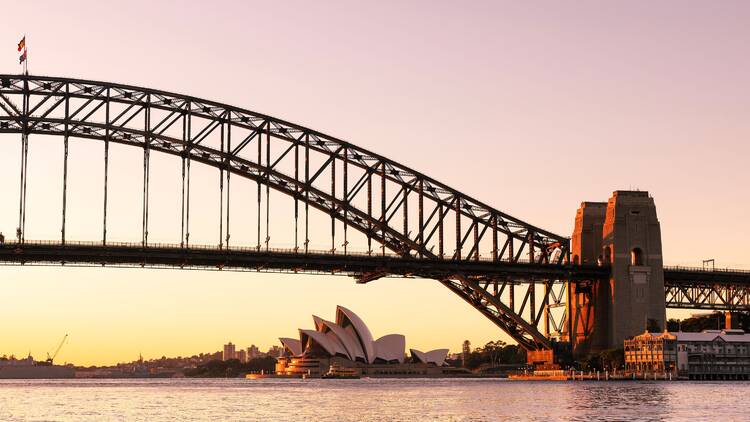 The beauty of Sydney Harbour experienced with Sydney Kayak Experience.