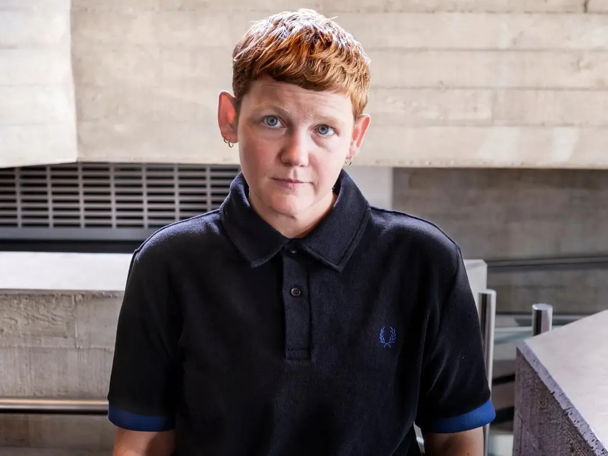 El artista Kae Tempest