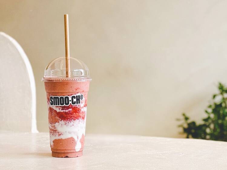 Batidos, sandes e mesas para trabalhar. No Smooch, está tudo ao virar da esquina