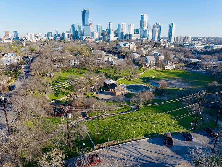 Clarksville, Austin