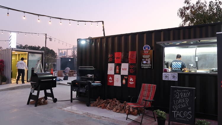 MiZa, Abu Dhabi